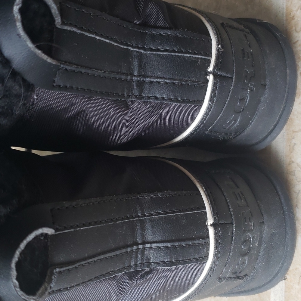 Sorel waterproof fluffy lined winter boots - Picture 8 of 11